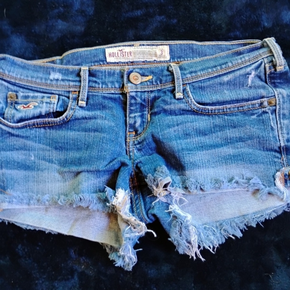 Hollister Blue Jean Shorts Distressed Cut-Off Style